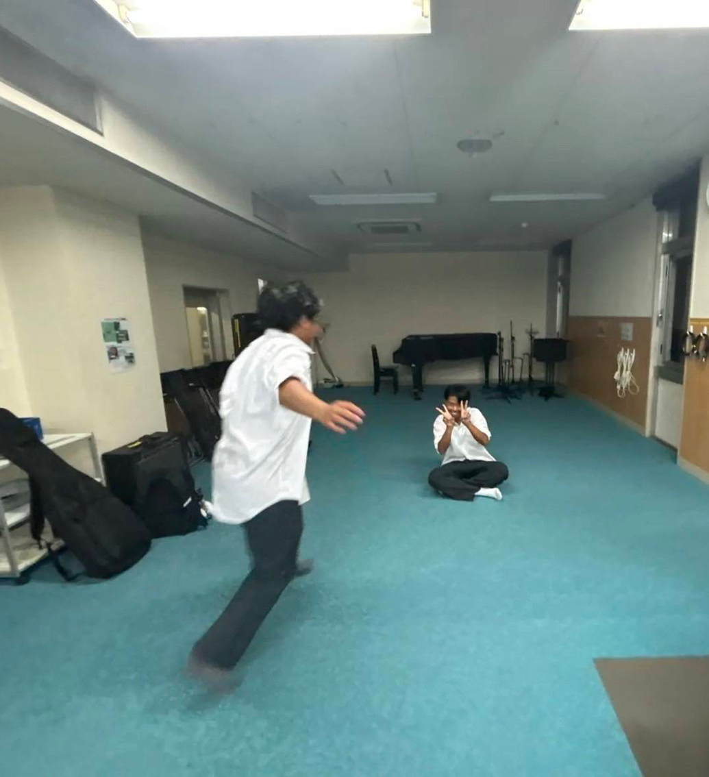 女とタートルしいたけ